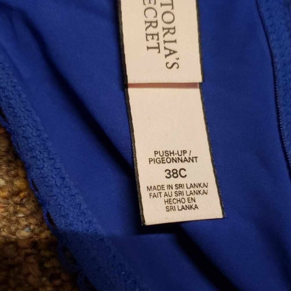 Victoria Secret Bra - Picture 4 of 4